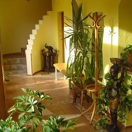 Ametyst 빌라 Štúrovo